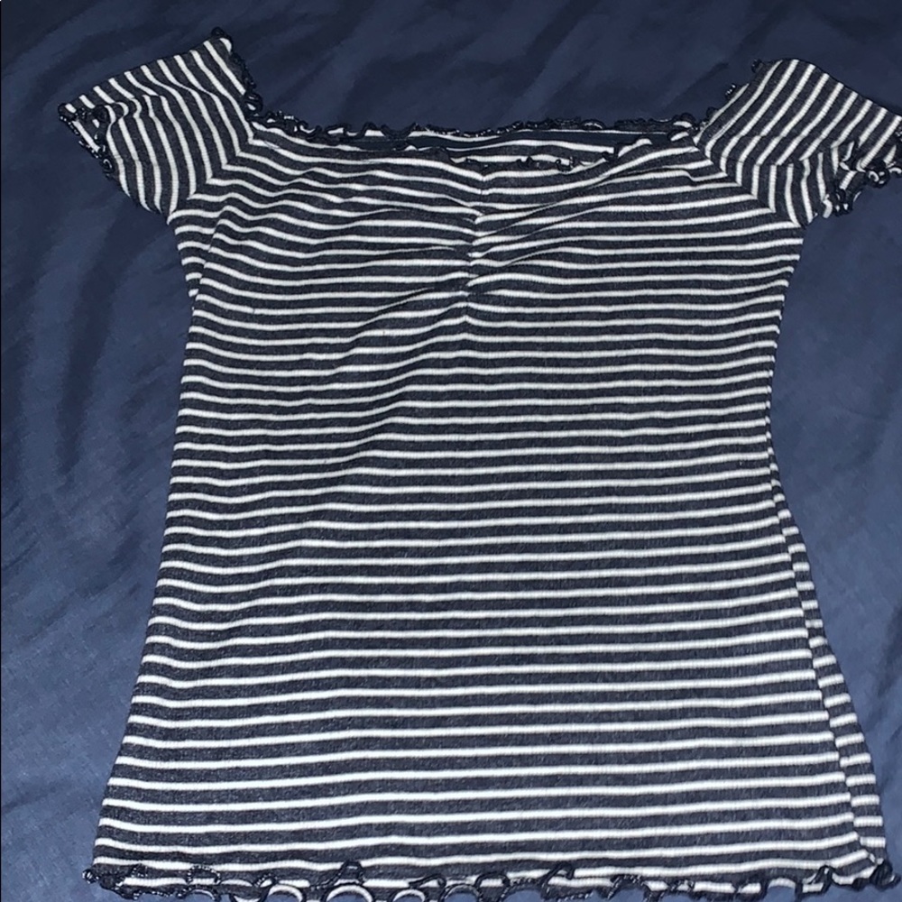 Stripped ruffle crop top